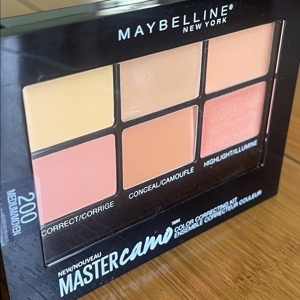 Maybelline Color Correcting Pan Concealer Kit 200 Medium